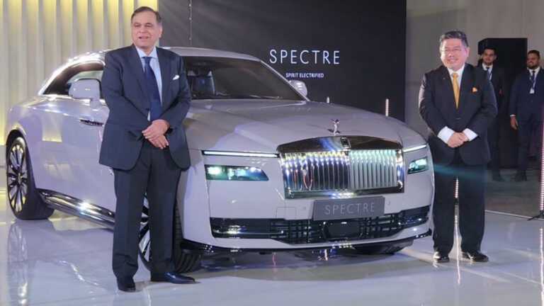 Rolls Royce Spectre: ఎలక్ట్రిక్ కార్లకు బాస్.. వచ్చేసింది! దీని రేటు ఎంతంటే?