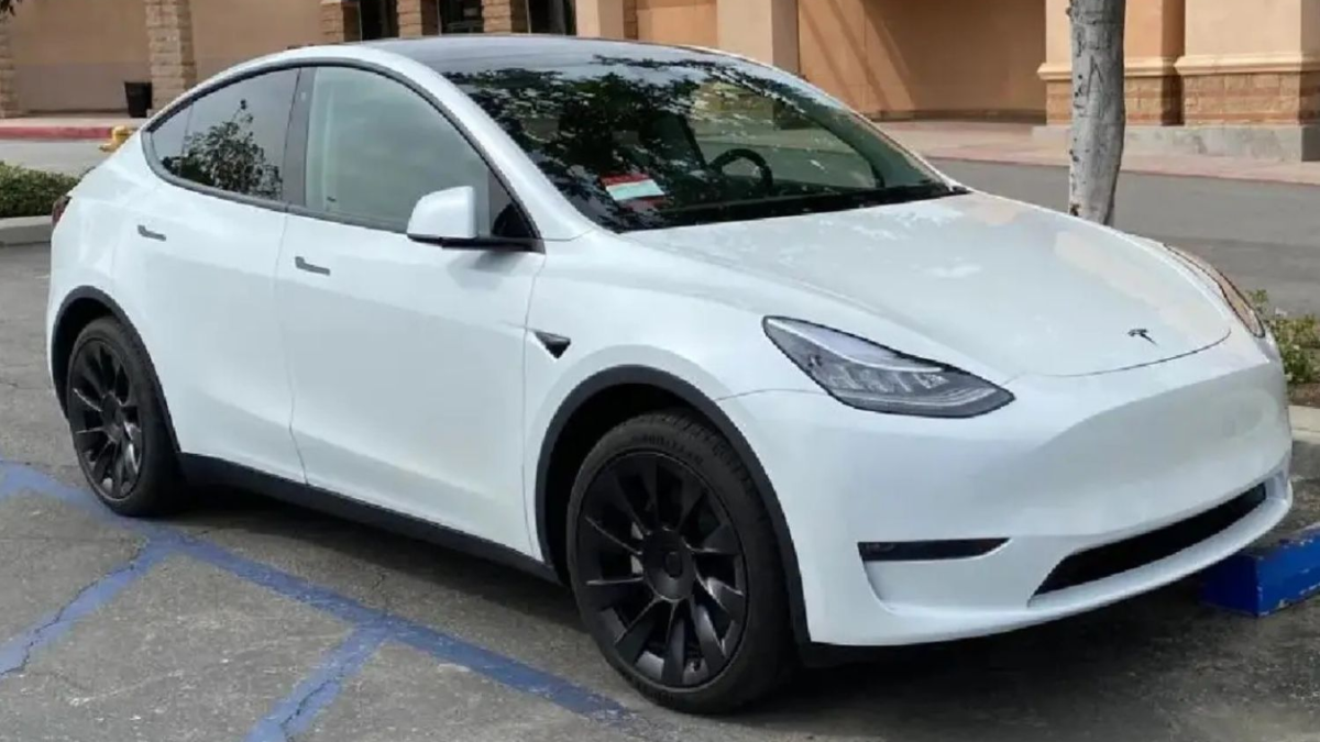 Tesla Model Y L India Launch