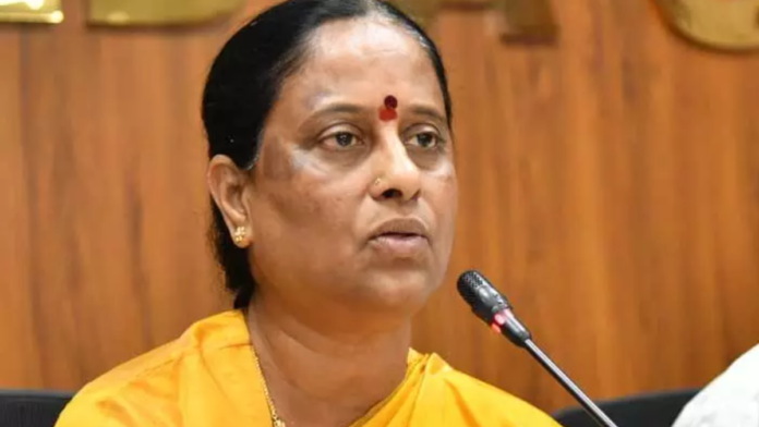 Konda Surekha Comments on BJP